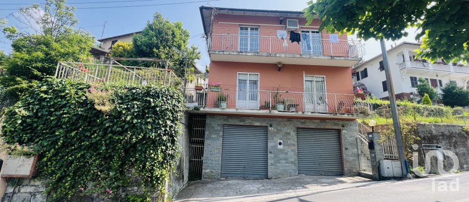 Appartamento 5 locali di 76 m² a Bargagli (16021)