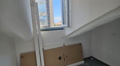 Loft 1 room of 10 m² in Torino (10152)