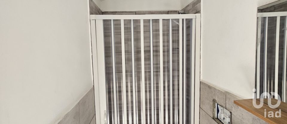 Loft 1 room of 10 m² in Torino (10152)