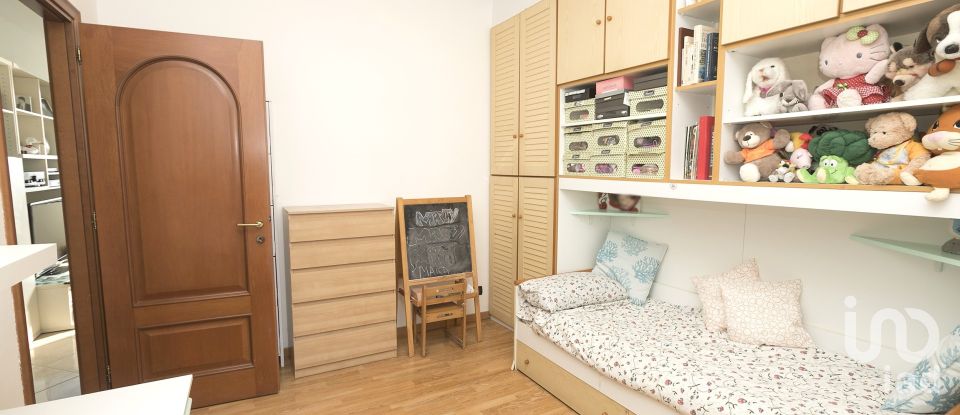 Apartment 7 rooms of 92 m² in Arenzano (16011)