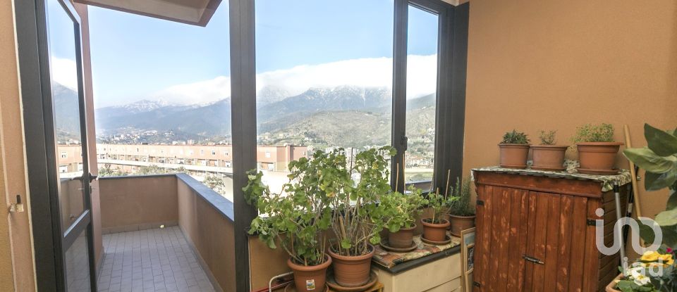 Apartment 7 rooms of 92 m² in Arenzano (16011)