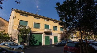 Appartamento 5 locali di 157 m² a Busto Arsizio (21052)