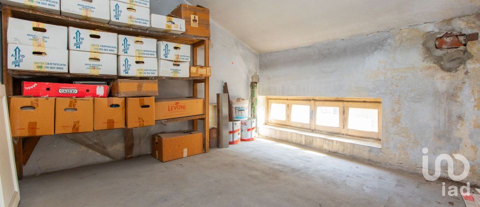 Apartment 5 rooms of 157 m² in Busto Arsizio (21052)