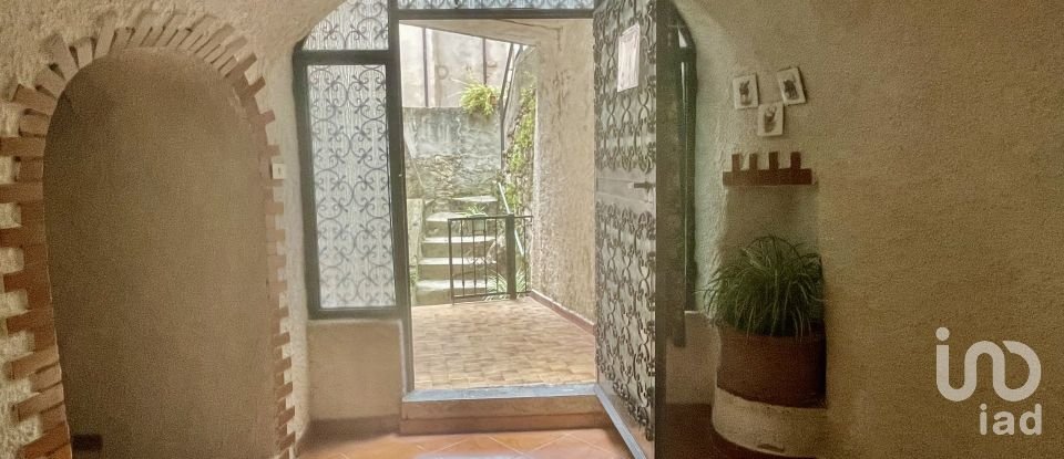 Four-room apartment of 53 m² in Cipressa (18017)