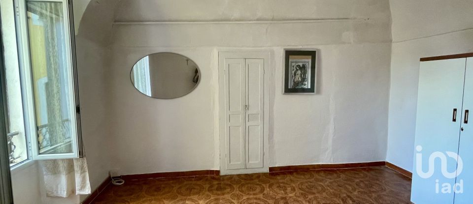Four-room apartment of 53 m² in Cipressa (18017)