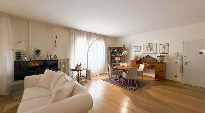 Apartment 5 rooms of 159 m² in Padova (35121)