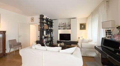 Apartment 5 rooms of 159 m² in Padova (35121)