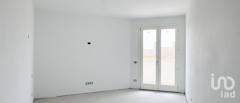 Two-room apartment of 84 m² in Camponogara (30010)