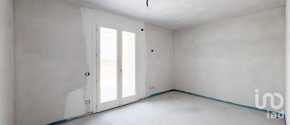 Apartment 5 rooms of 144 m² in Camponogara (30010)