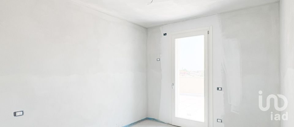 Apartment 5 rooms of 144 m² in Camponogara (30010)