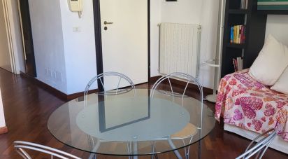 Four-room apartment of 55 m² in Genova (16164)