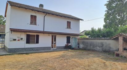 Casa indipendente 5 locali di 116 m² in Alessandria (15122)