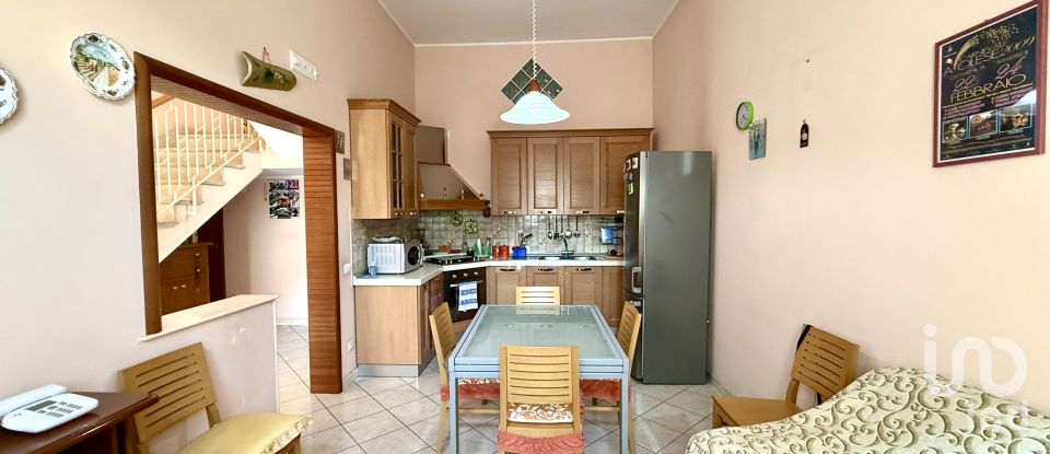 House 3 rooms of 118 m² in Avola (96012)