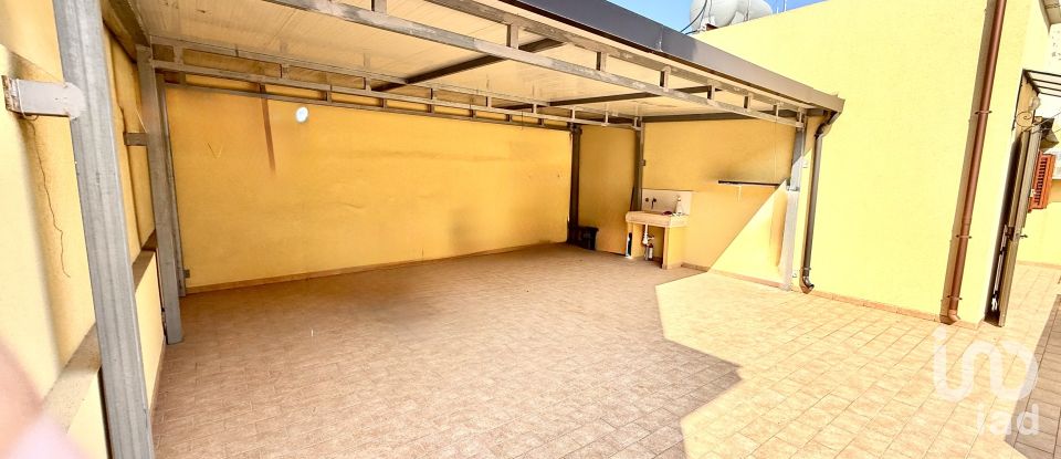 House 3 rooms of 118 m² in Avola (96012)