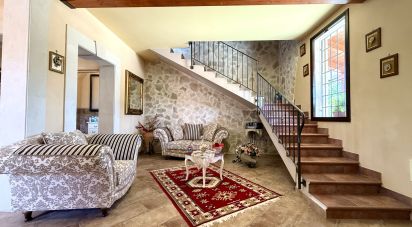 Farm 3 rooms of 249 m² in Avola (96012)