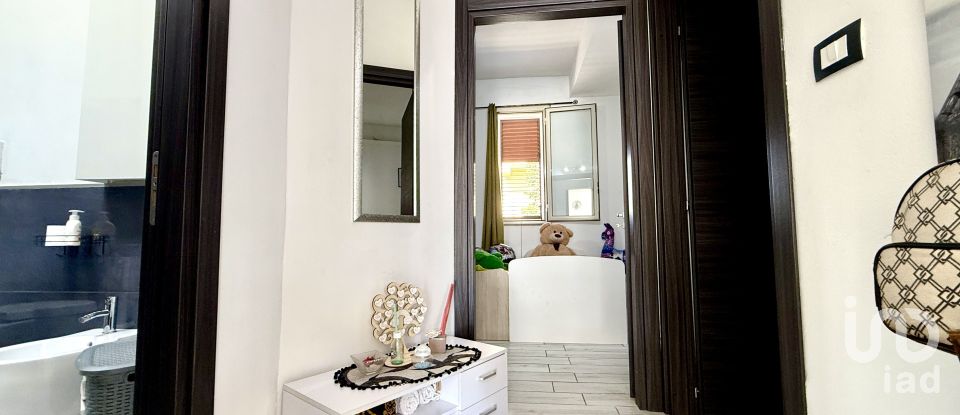 Casale 4 locali di 200 m² in Avola (96012)