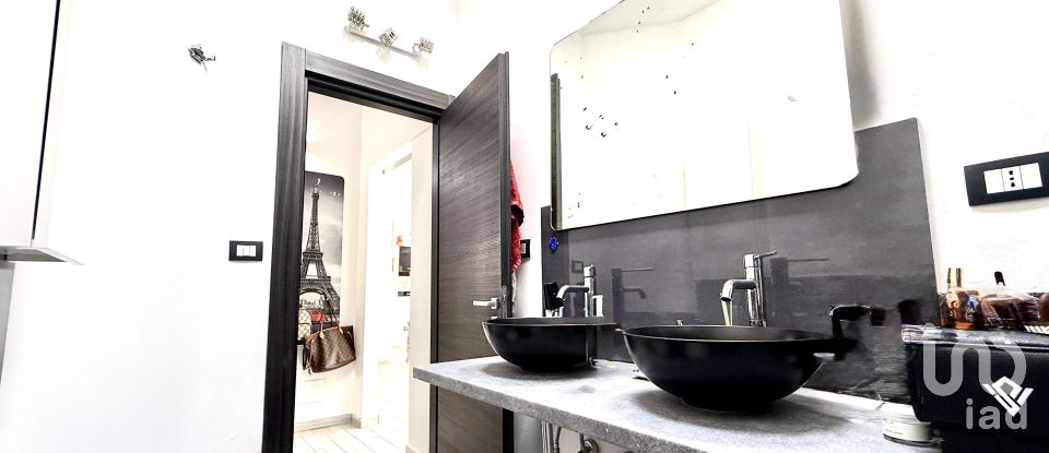 Casale 4 locali di 200 m² in Avola (96012)