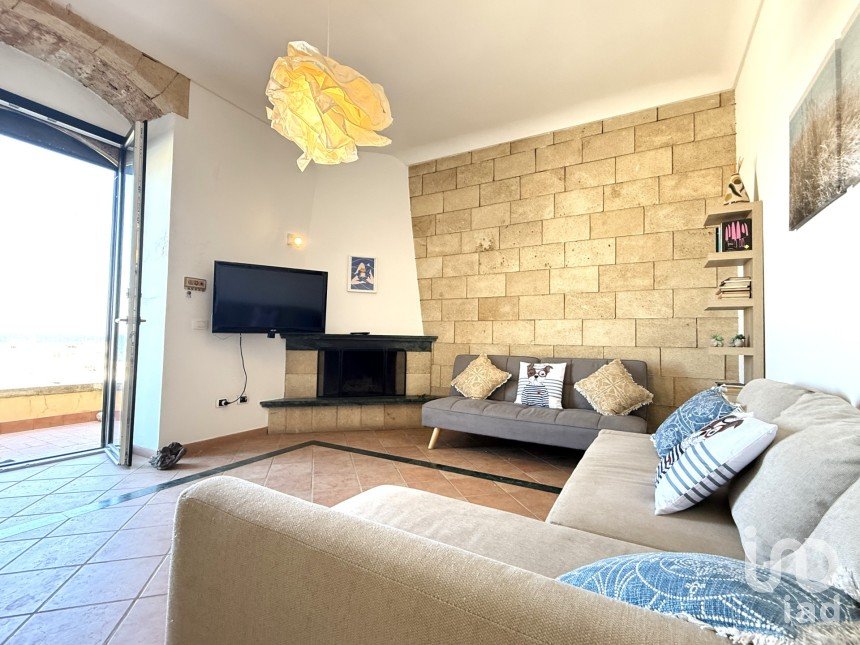 Casa indipendente 4 locali di 174 m² in Noto (96017)