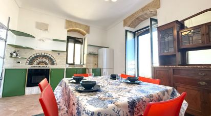 Casa indipendente 4 locali di 174 m² in Noto (96017)