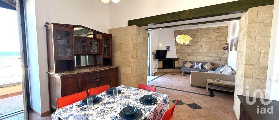 Casa indipendente 4 locali di 174 m² in Noto (96017)