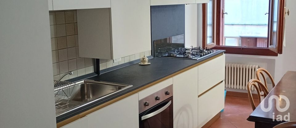 Three-room apartment of 65 m² in Vicenza (36100)