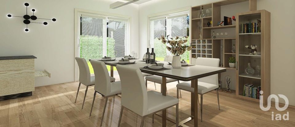 Appartamento 5 locali di 110 m² a Desenzano del Garda (25015)