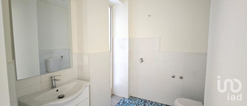 Laboratorio di 86 m² in Catania (95129)