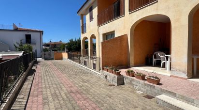 Apartment 6 rooms of 90 m² in Orosei (08028)