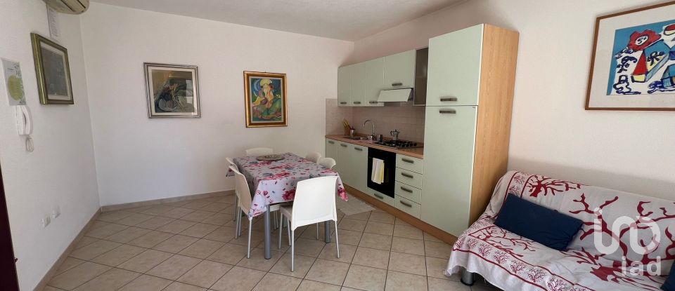 Apartment 6 rooms of 90 m² in Orosei (08028)