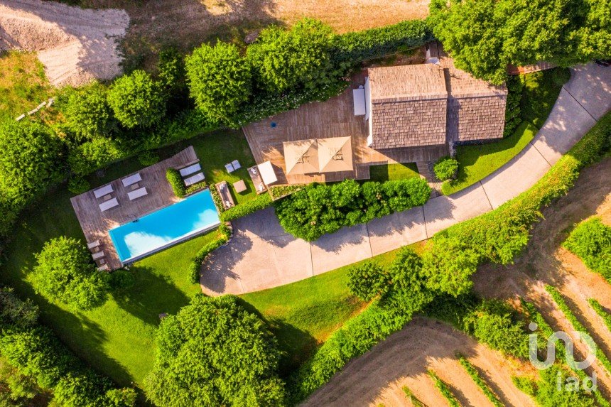 House 3 rooms of 170 m² in Cavriana (46040)