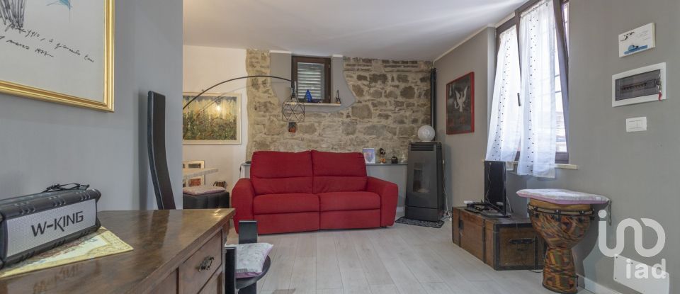 House 5 rooms of 67 m² in Perugia (06122)