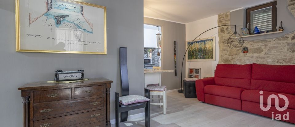 House 5 rooms of 67 m² in Perugia (06122)