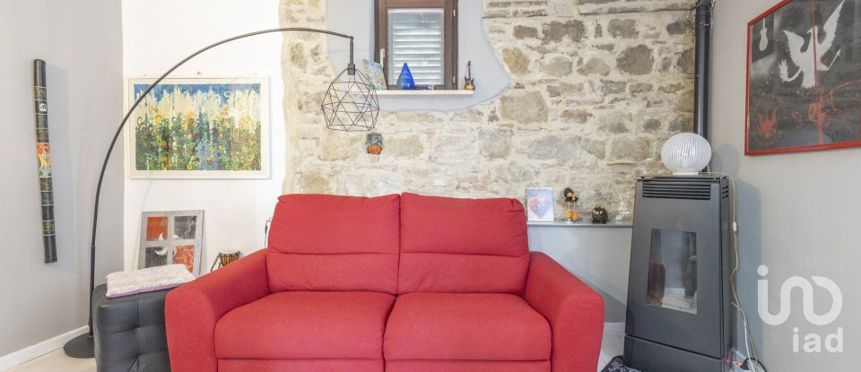 House 5 rooms of 67 m² in Perugia (06122)