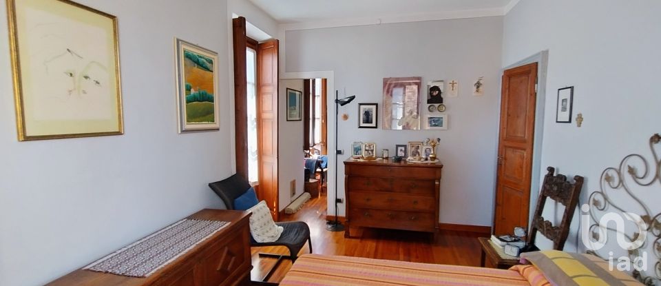 Townhouse 11 rooms of 300 m² in Ghiffa (28823)