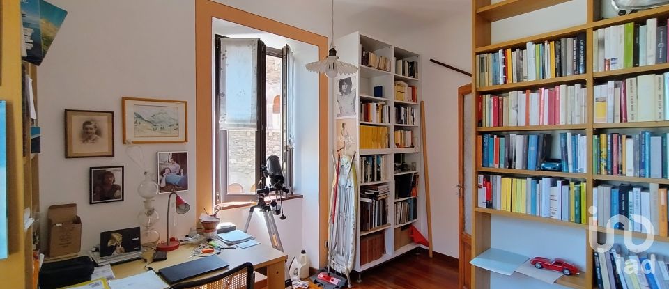 Townhouse 11 rooms of 300 m² in Ghiffa (28823)