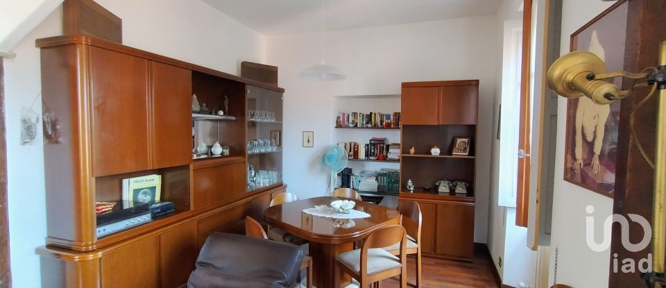 Townhouse 11 rooms of 300 m² in Ghiffa (28823)