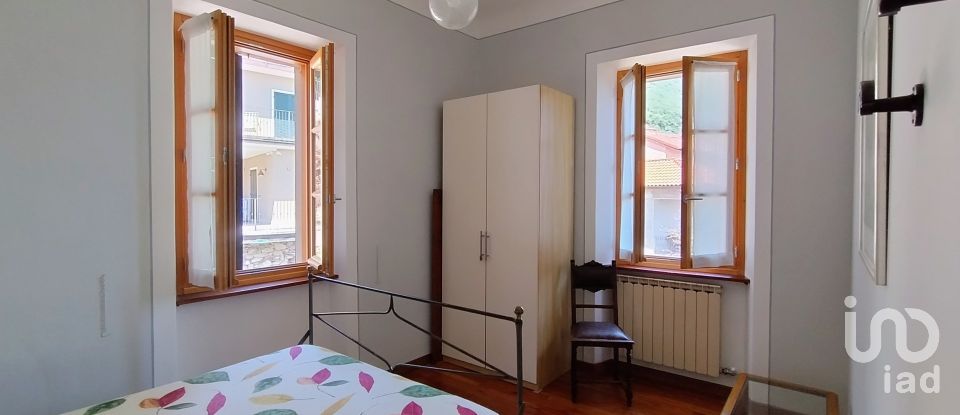 Townhouse 11 rooms of 300 m² in Ghiffa (28823)