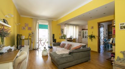 Appartamento 7 locali di 130 m² a Genova (16146)