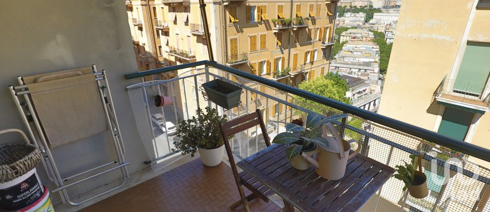 Apartment 7 rooms of 130 m² in Genova (16146)
