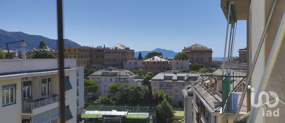 Apartment 7 rooms of 130 m² in Genova (16146)