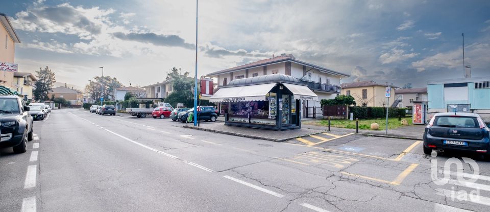 Negozio / locale commerciale di 6 m² in Brescia (25127)