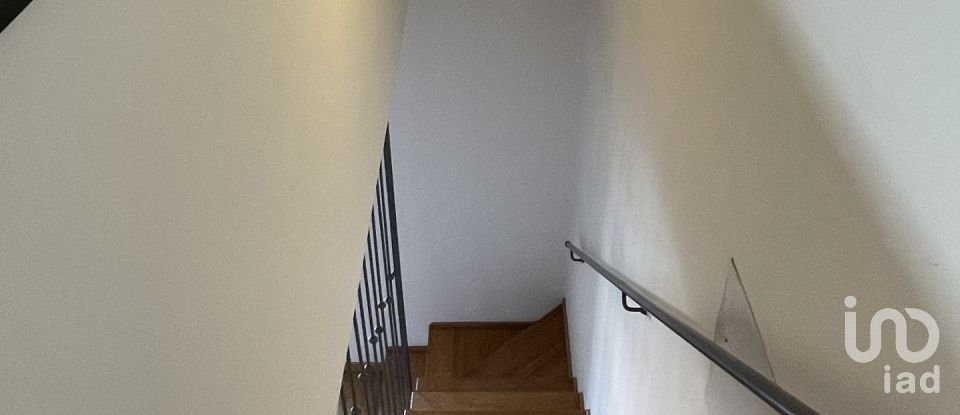 Apartment 0 rooms of 86 m² in Arezzo (52100)