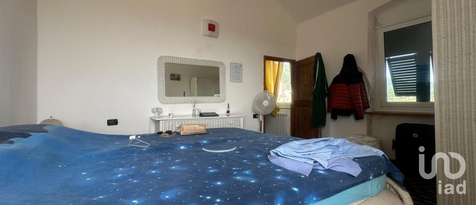 Four-room apartment of 50 m² in Genova (16133)