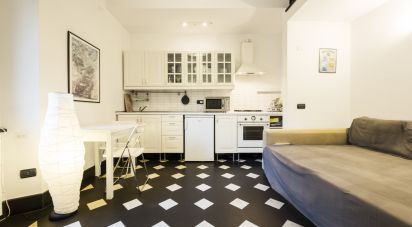 Trilocale di 60 m² a Genova (16131)