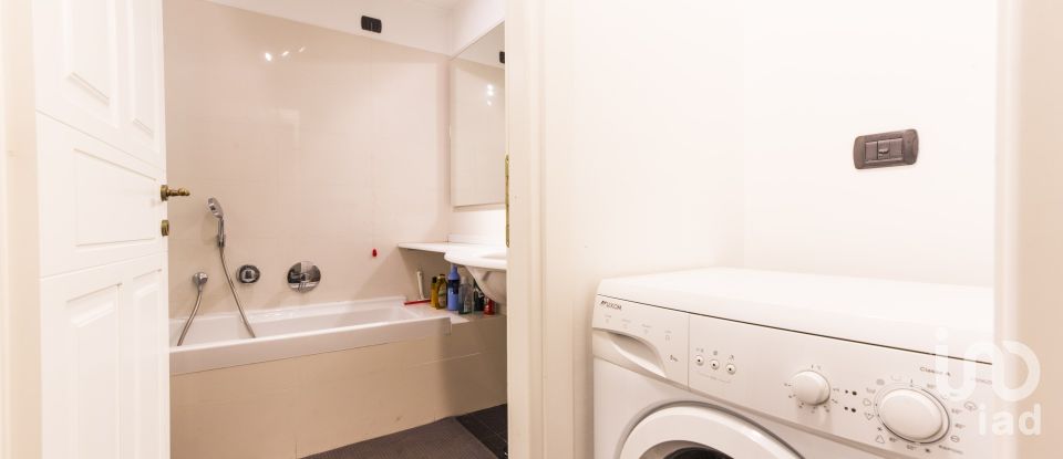 Three-room apartment of 60 m² in Genova (16131)