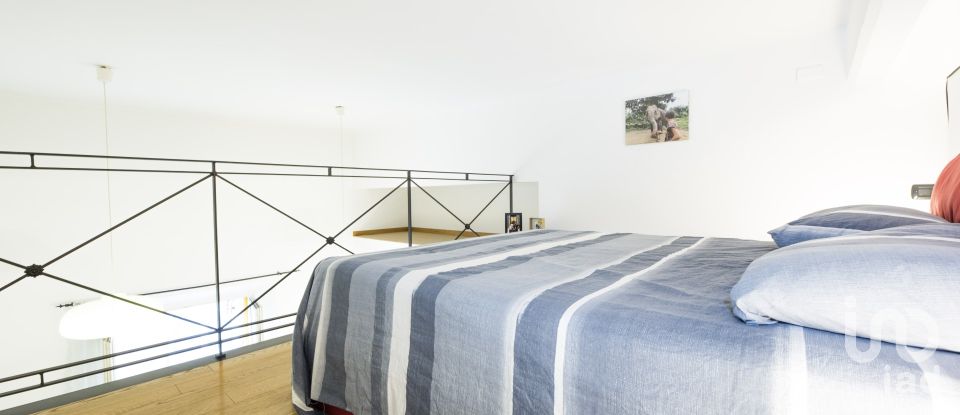 Three-room apartment of 60 m² in Genova (16131)