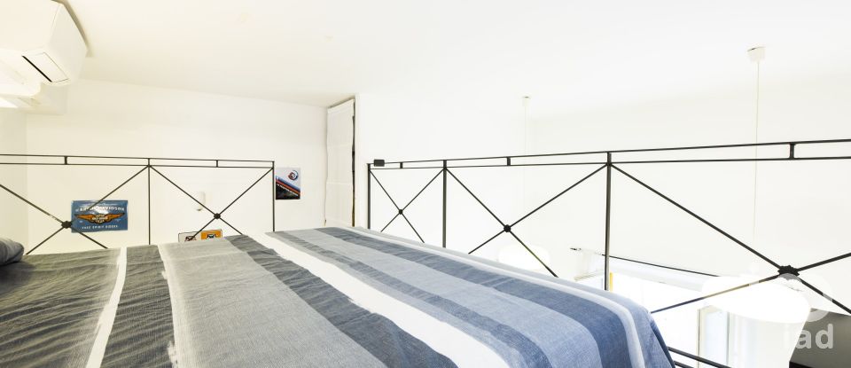 Three-room apartment of 60 m² in Genova (16131)