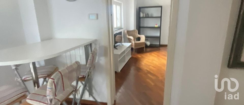 Quadrilocale di 85 m² a Genova (16121)