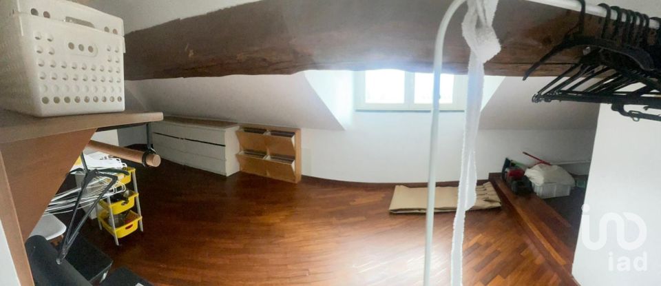 Quadrilocale di 85 m² a Genova (16121)