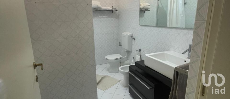 Quadrilocale di 85 m² a Genova (16121)